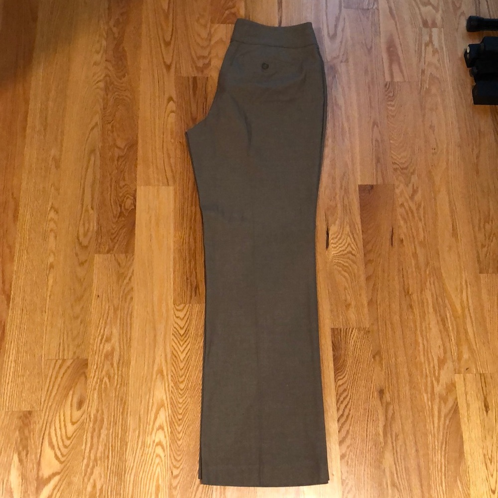 Like new Loft pants size 8